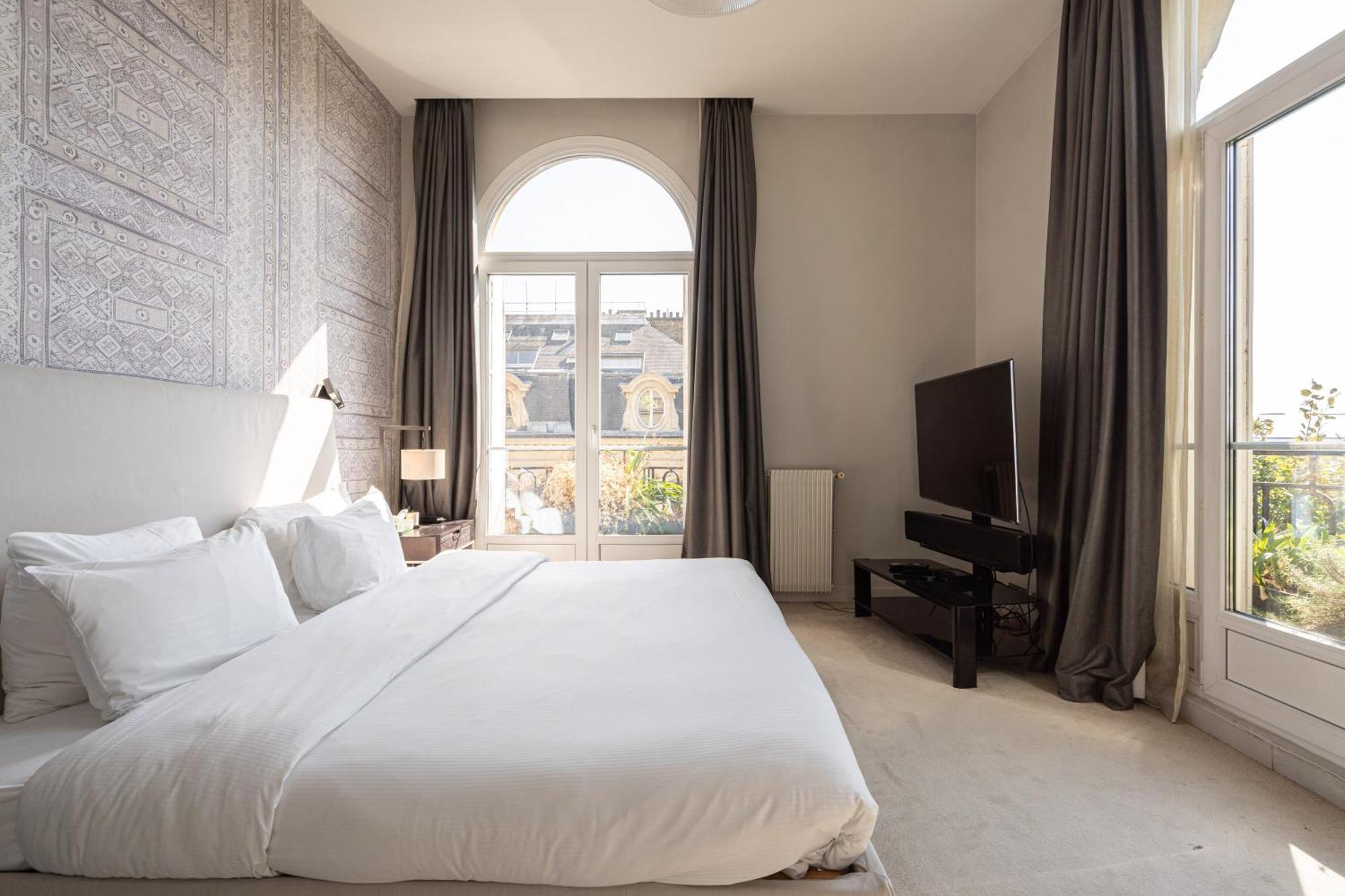 Appartement Luxury 4 Bedroom Eiffel Tower View *