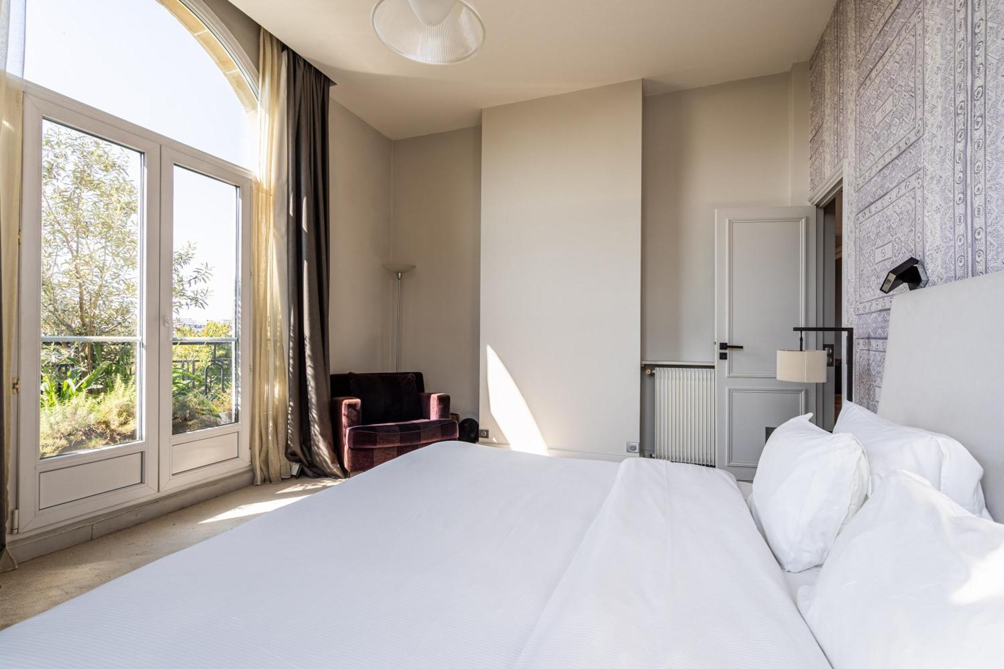 Appartement Luxury 4 Bedroom Eiffel Tower View